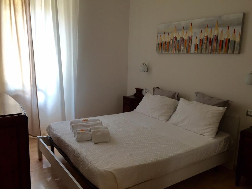 Casa Vacanza Colosseo Róma Szoba fotó